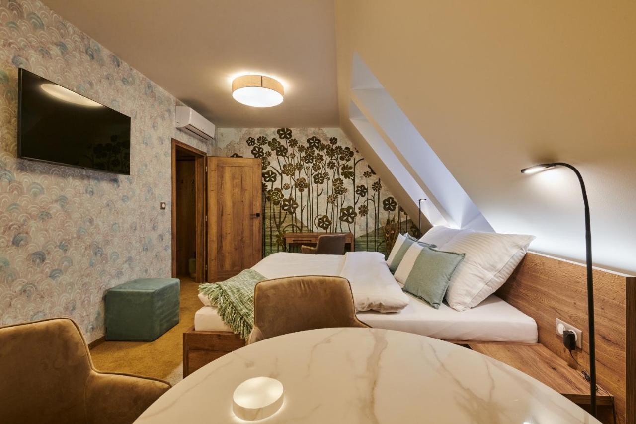 Hotel Alfréd a Hermína Alamóc Kültér fotó